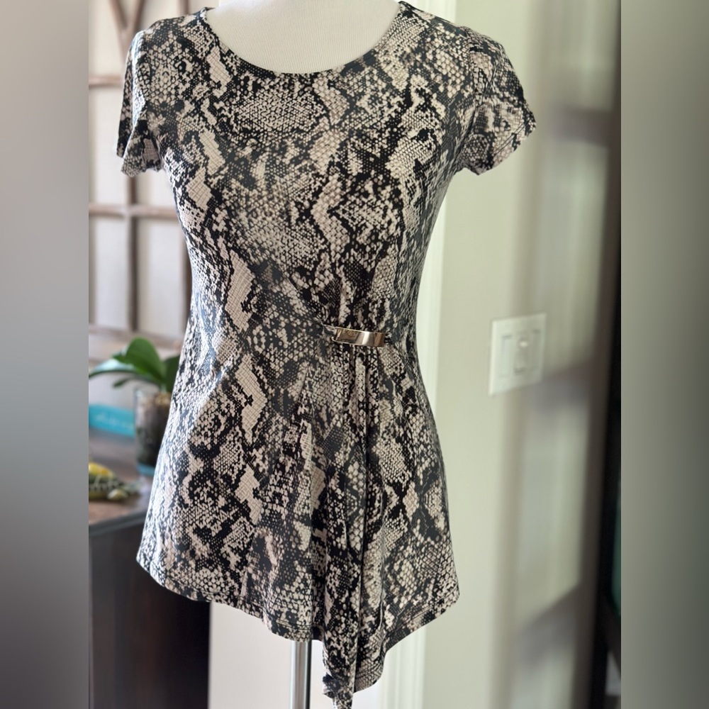 INC petite small snake print fitted top